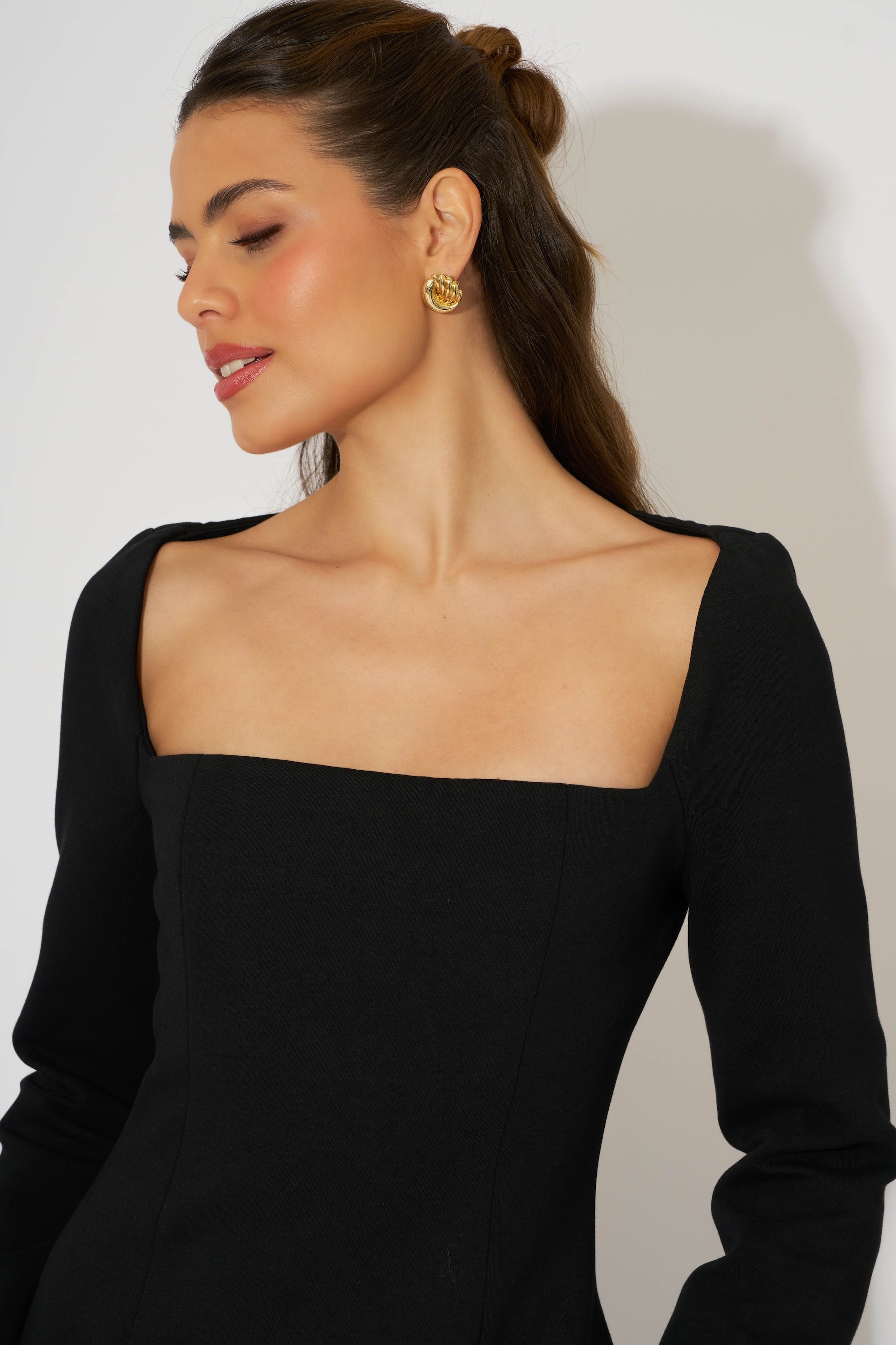 Framed Neckline Maxi Dress